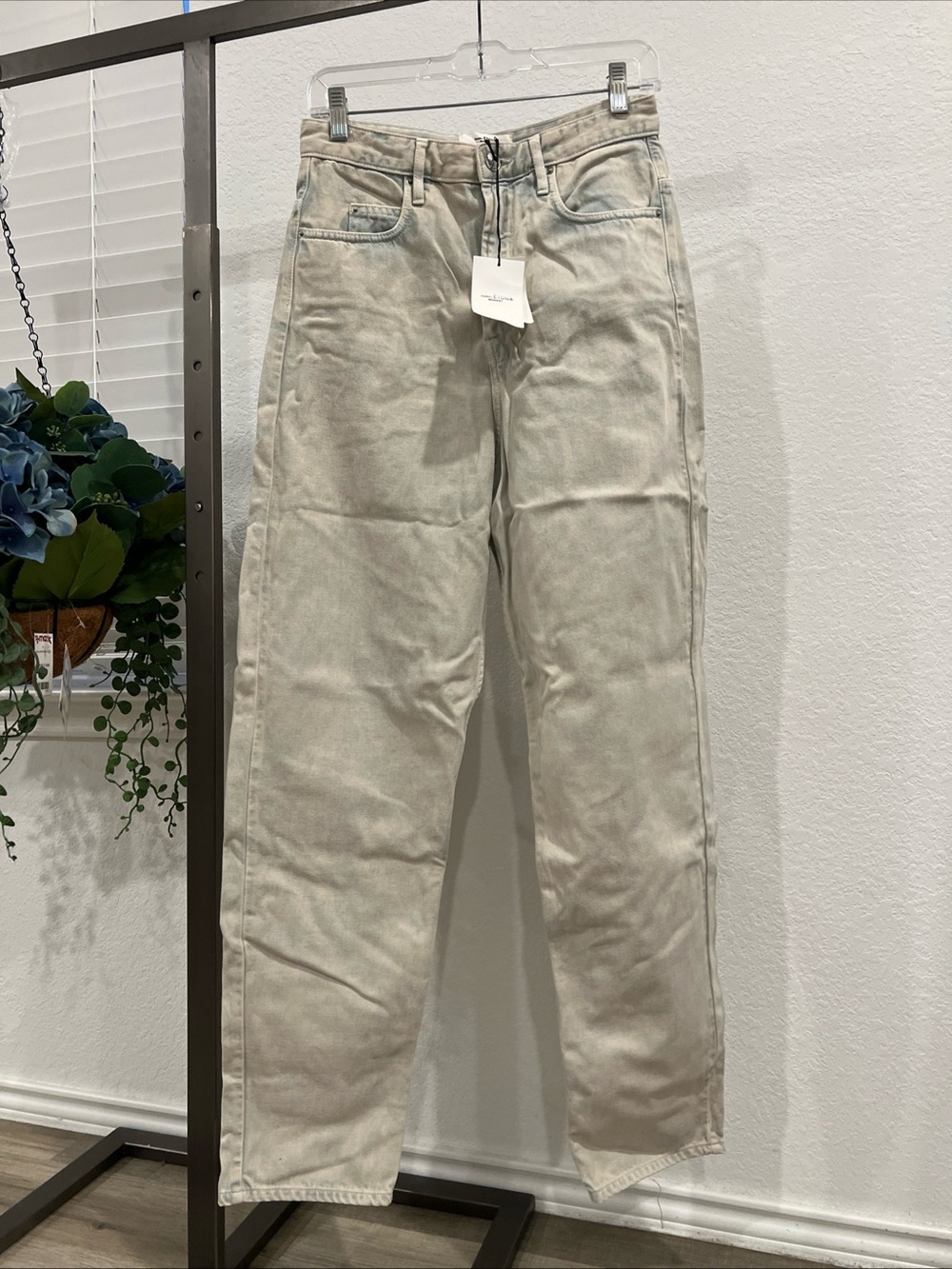High-Rise Straight Leg Jeans in Light Beige